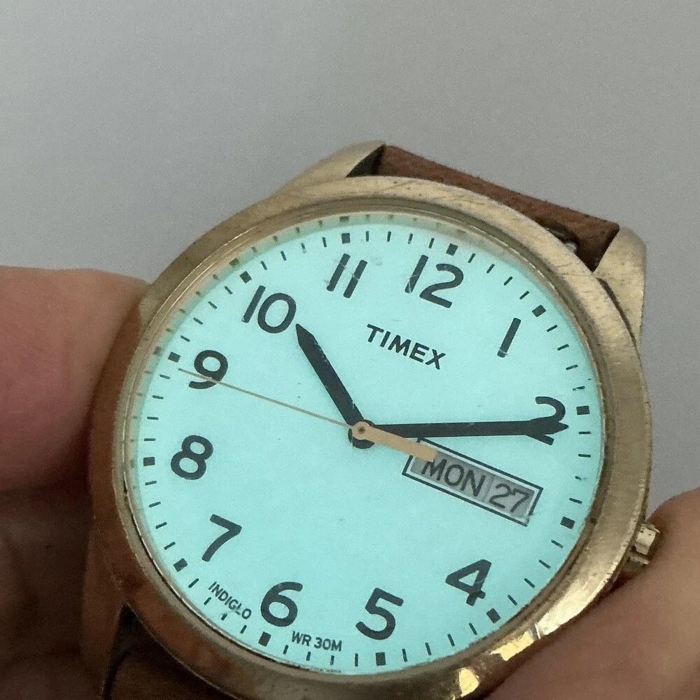 Timex Indiglo Mens Watch 36mm Gold Tone Day Date Brown Leather New Battery